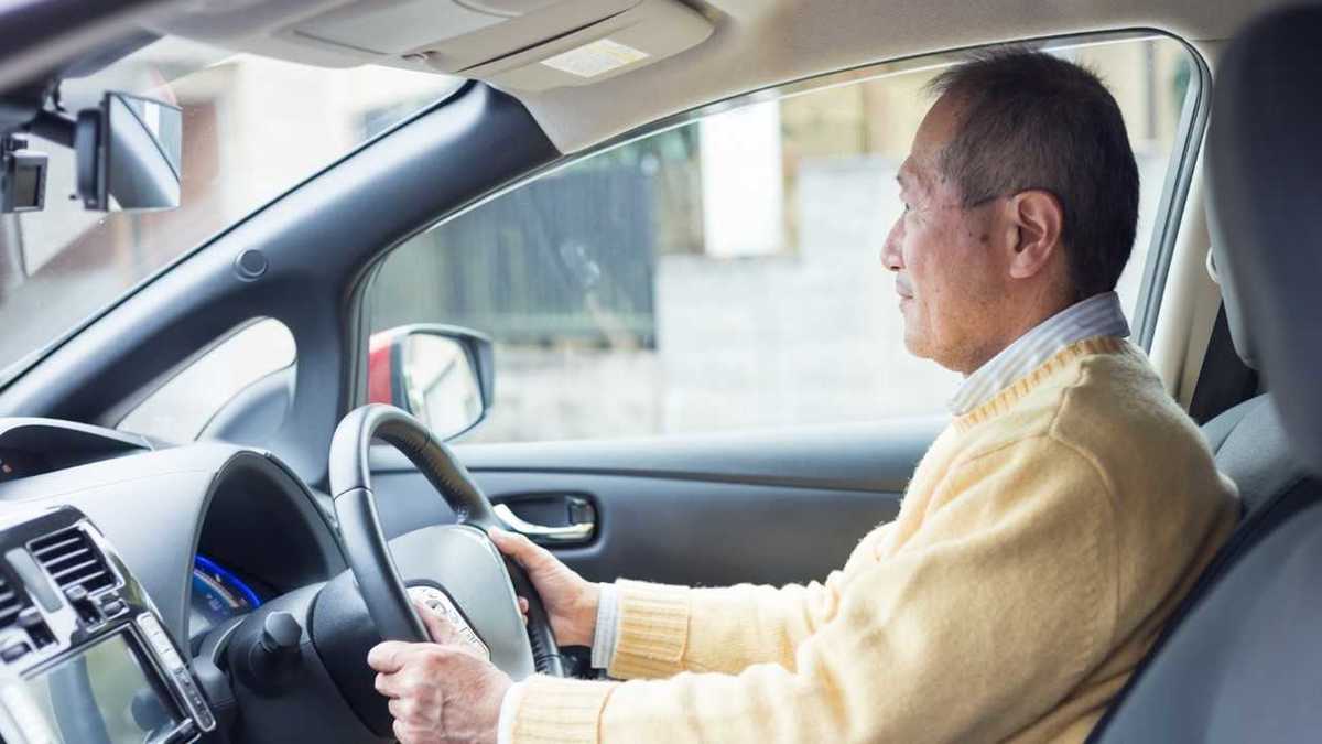 2022年5月より高齢ドライバーの“運転技能検査”開始