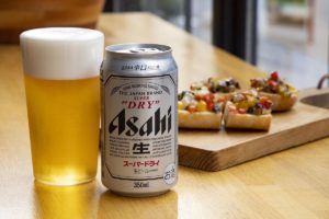 毎日缶ビール半分のアルコールでも脳は萎縮するらしい…　