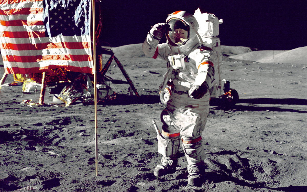 アポロは月に行っていない…というよりも行った証拠のほうが強い