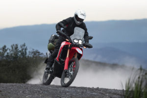 バイク乗りはクルマに乗っても速い！ライテクがそのままドラテクへ