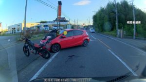 危険なすり抜けは絶対にやめてほしい