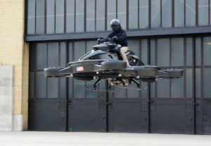空飛ぶバイクが米国デビュー！日本発だよ！