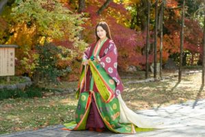 背丈より長い！？平安貴族の女性の髪の毛が長かったのはどうして？？