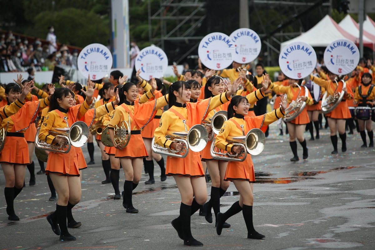 台湾の双十国慶節祝賀大会に京都の橘高校吹奏楽部が行ってきたよ