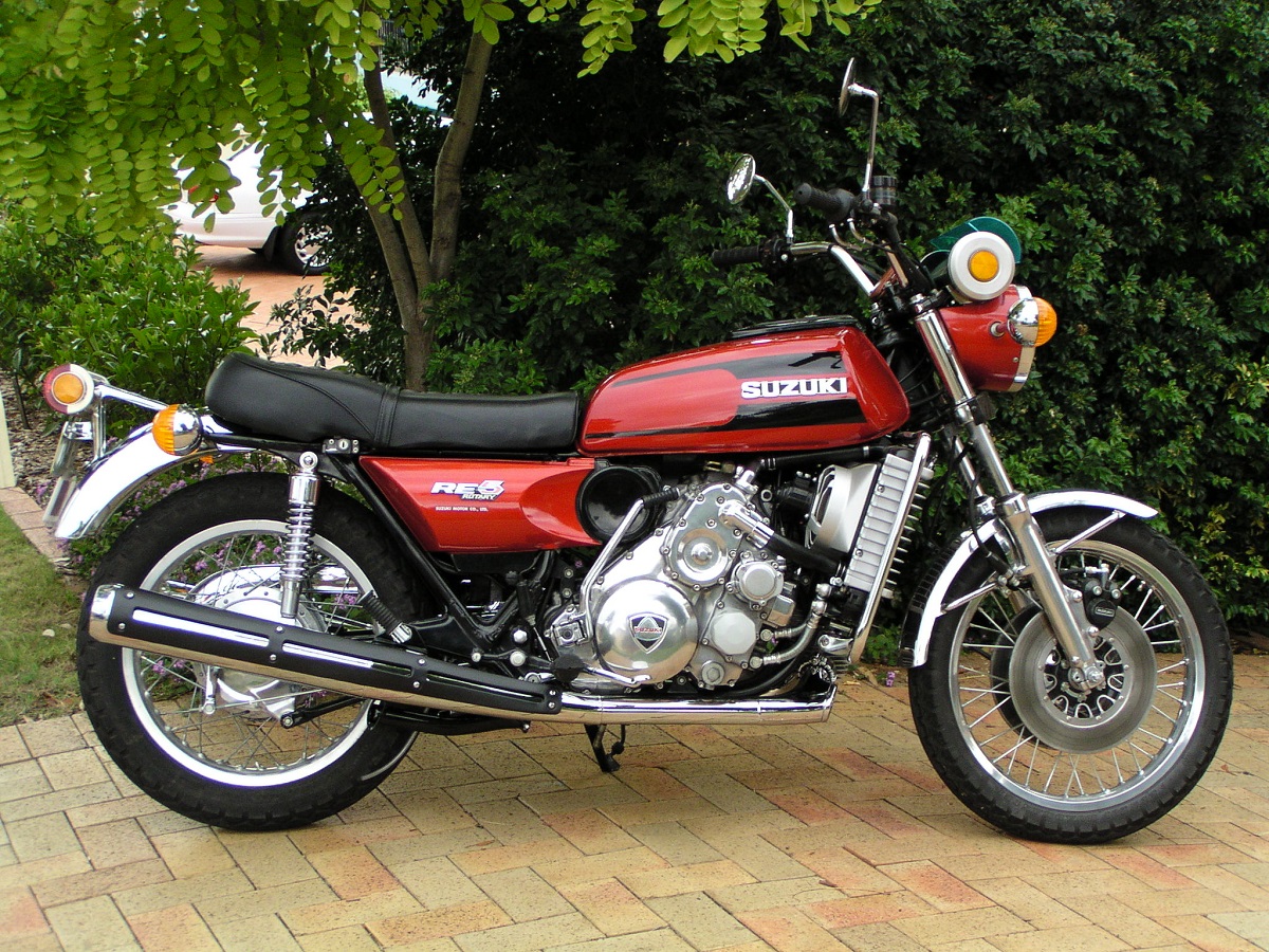 “スズキRE-5”国産唯一の市販ロータリーバイク