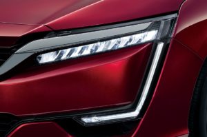 「丸目」「角目」クルマのヘッドライトについて考えてみた