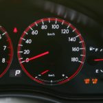 国産車の180キロ表示…法定速度よりも大きいけど、これって意味あるの？？