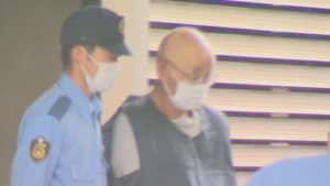 やりすぎて女が千枚通しで返り討ち！？中学時代の教師と生徒の不純な関係