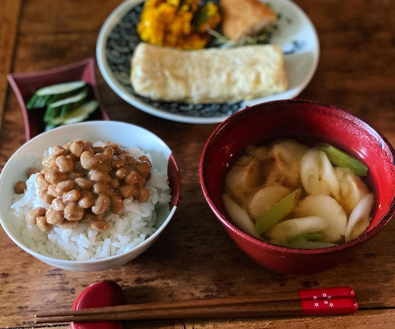 坪内稔典の遊び心と納豆伝説!馬の背で大豆は糸を引くか?