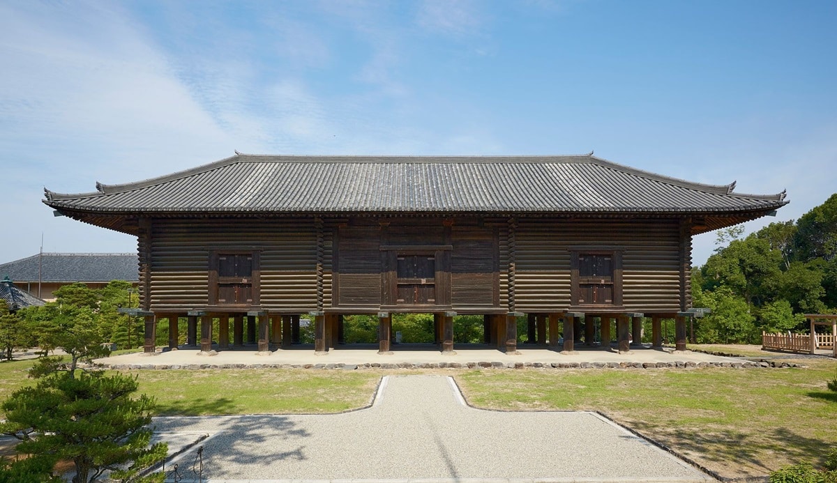 正倉院の宝物と燃ゆるイランの地