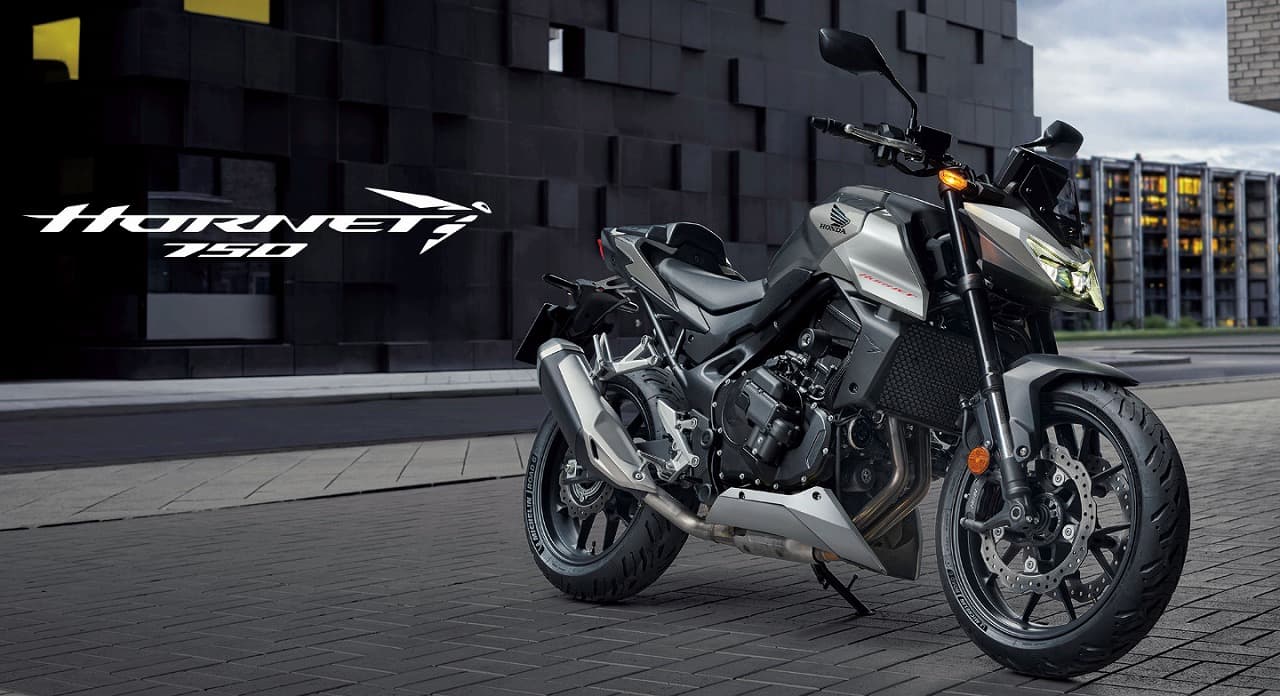 新型CB750 HORNET E-Clutch登場！赤フレームとTBW連携で進化