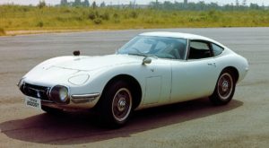 トヨタ2000GT…今でもマニア垂涎の国産スーパーカー　ボンドカーにもなったよ！