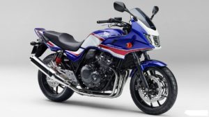 ホンダ・CB400SB（スーパーボルドール）SFはカウルを身につけてツーリング最強マシンに進化した！