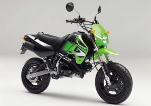 カワサキのミニバイクKSR110は唯一無二の存在