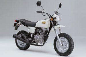 原付2種不毛の時代に輝き続けたホンダ・エイプ100