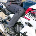 バイク乗り御用達！クシタニのエクスプローラージーンズ…夏の北海道はこれ一本で大丈夫と言われた