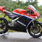 ホンダ・RVF400…僕らのV4公道レーサー