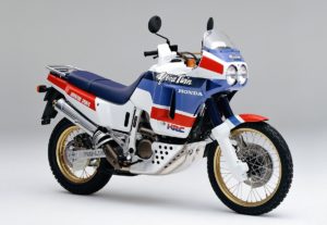 ホンダ・アフリカツイン（AFRICA TWIN_88年型）どこにでも行けるアドベンチャーツーリングモデル