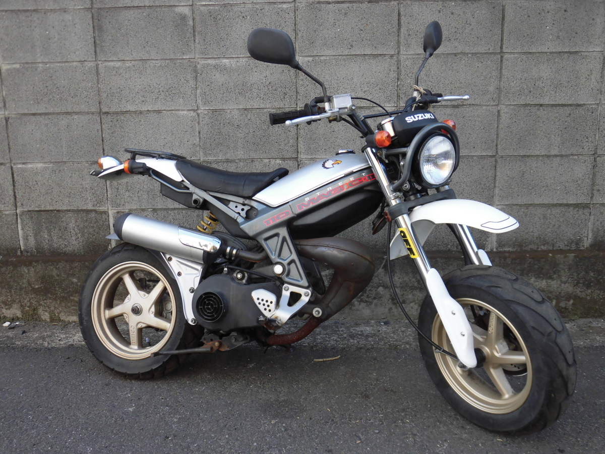 スズキ・ストリートマジック110…スクーターと言わないで