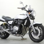 スズキ・イナズマ1200（GSX1200FS）油冷エンジン鼓動に酔いしれる！