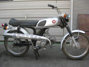ホンダスクランブラーの末弟…復活して消えていったCL50って良いバイクだったよ!