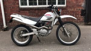 SL230がいい！セローやシェルパは眼中になかったあなたは筋金入りのホンダ党！