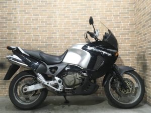 ホンダ・XL1000VバラデロはXLシリーズのフラッグシップモデル