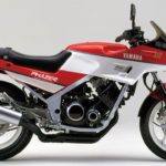 ヤマハ・FZ250フェーザー…80年代250ccバイクにも4気筒モデルが現れた