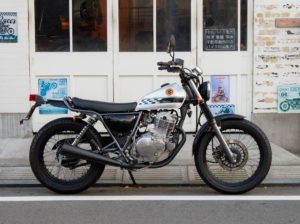 SUZUKI グラストラッカー　ビッグボーイ  最終型はインジェクションになったよ