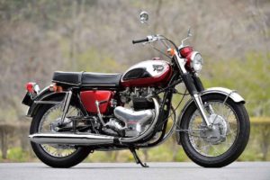 Kawasaki W650 キャブ車のクラシックならこれ！まだまだ手に入るよ！