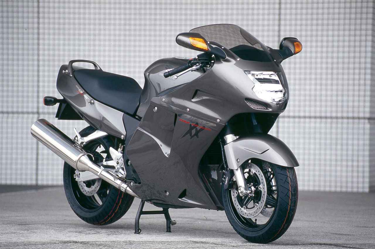 HONDA CBR1100XX スーパーブラックバード 伝説の最速王争いを制した「究極のメガスポーツツアラー」の真実