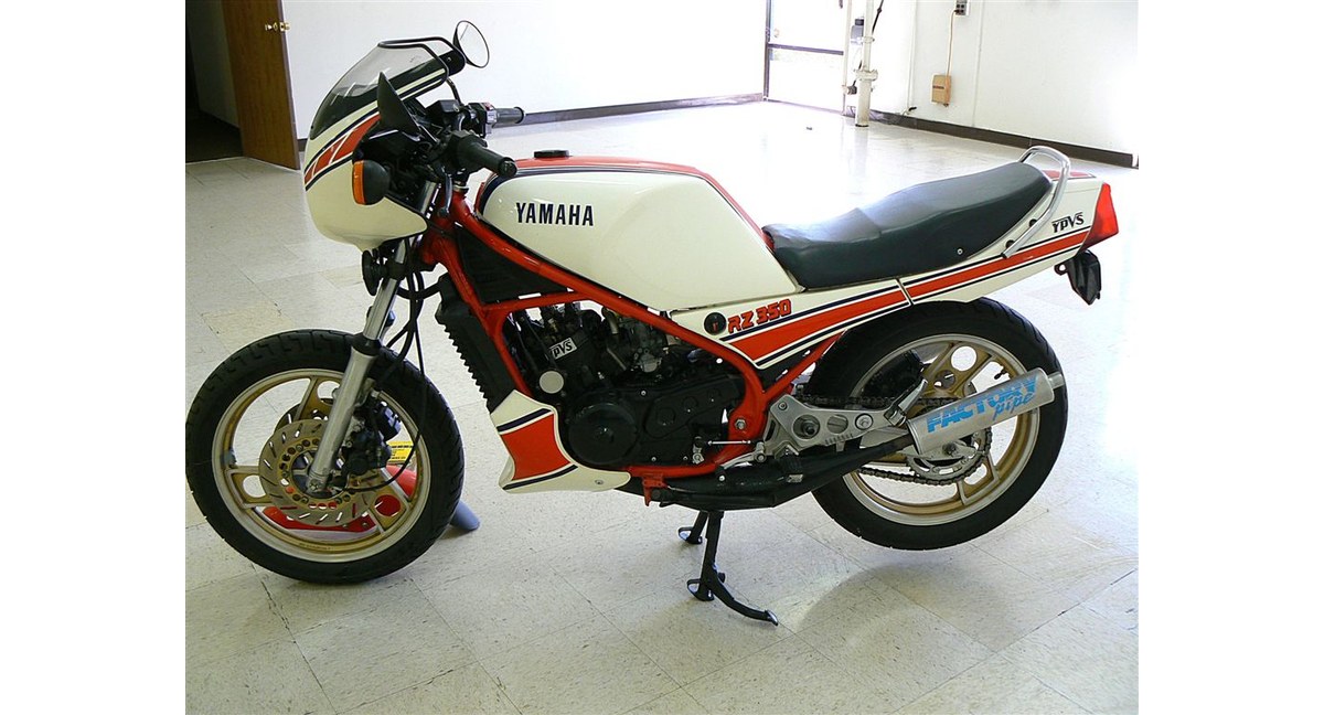 YAMAHA RZ350 峠でナナハンを追いかけ回していた！
