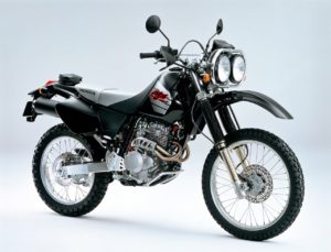 HONDA XR BAJA オフロードバイクの到達点…圧倒的な走破性と耐久性