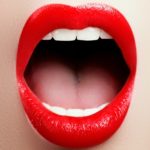 口臭気をつけてる？女性も要注意ですよ！