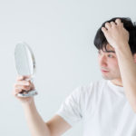 フケと薄毛の関係ってどうなの？良いわけないよね…