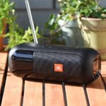 ラジオの音もクリア！水回りOKなワイドFM対応スピーカー