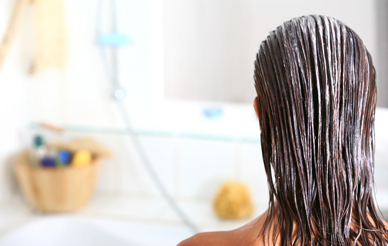 白髪染めは美容院？トリートメントタイプだったら自宅で簡単に！