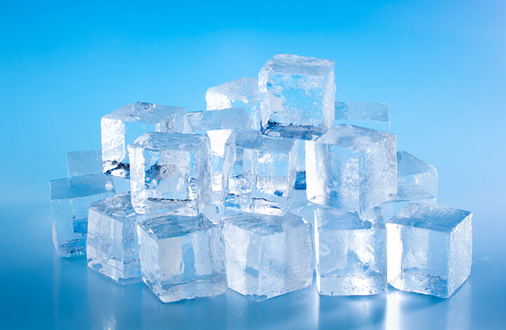 高速ロックアイス製氷機…これさえあれば氷に苦労することはなくなるかも！