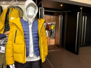 本格ダウンジャケットで丸洗いもOK…ワークマンから