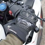 極寒ツーリングに挑むライダーのために！ ラフアンドロードから「プリマロフト（R）ウインターグローブ」が登場