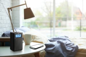 Bluetooth対応のワイドFM卓上ラジオがケンウッドから