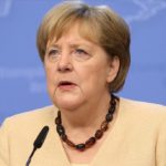 アンゲラ・メルケル 東ドイツの物理学者がヨーロッパの母になるまで　マリオン ヴァン・ランテルゲム(著)、清水珠代(翻訳)　東京書籍 (2021/8/30)　1,980円