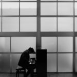 幸せのままで、死んでくれ　清志まれ (著)　文藝春秋 (2022/3/10)　1,870円